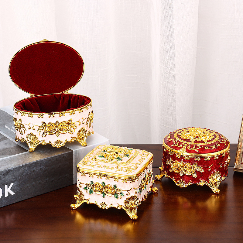 Desk Setup Vintage - Kotak rias Enamel rumah bergaya Vintage,