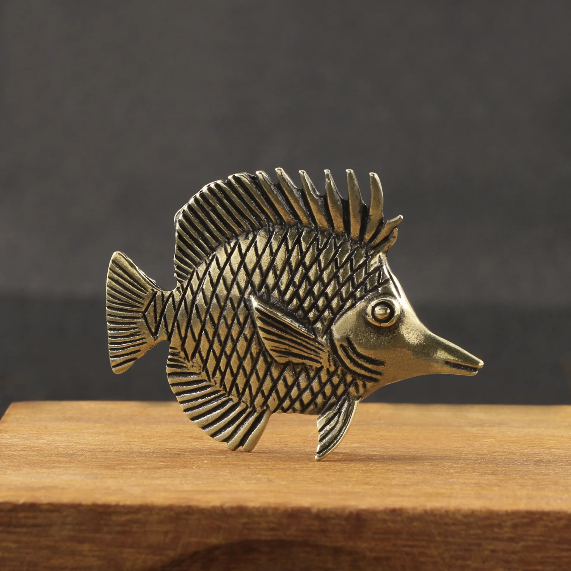 Ikan ornamen kuningan ikan ant - Desk Setup Cute ulasan dan harga